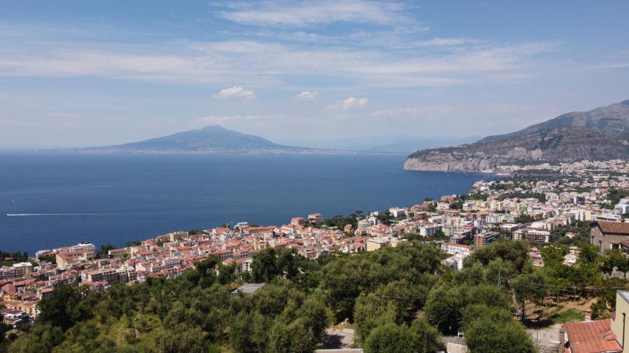 Villa Il Cacciatore Sorrento Exterior photo
