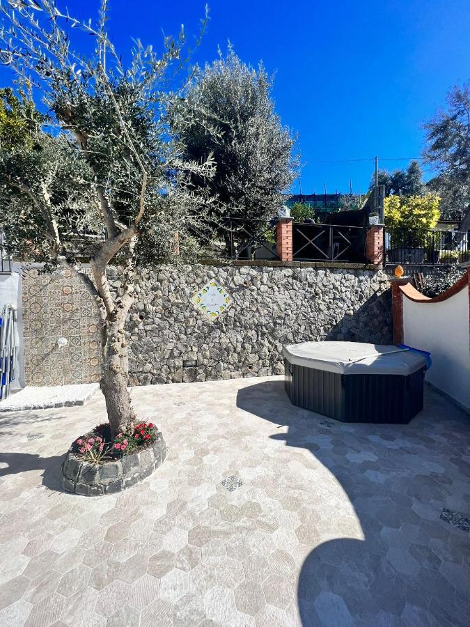 Villa Il Cacciatore Sorrento Exterior photo